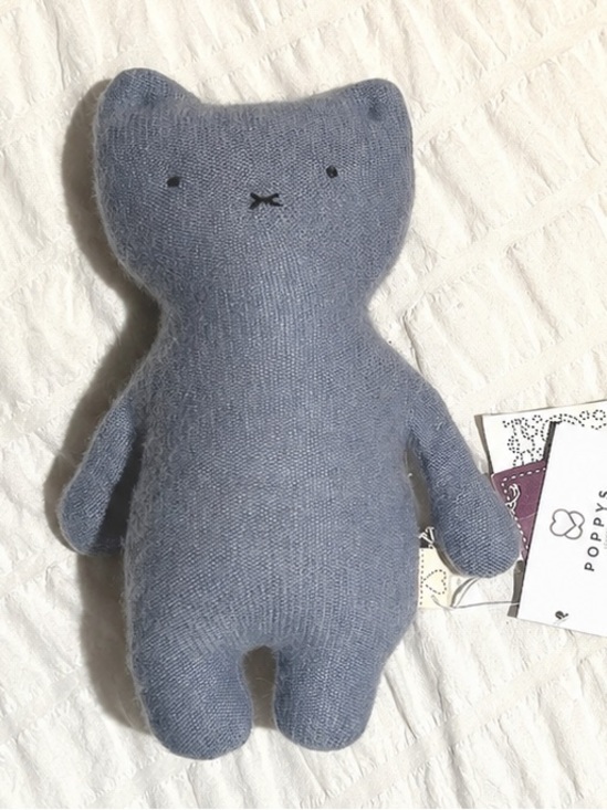 bubynoa Other - 🇨🇦BUBYNOA Handmade Cashmere Cat Plush NWT Handmade in Canada